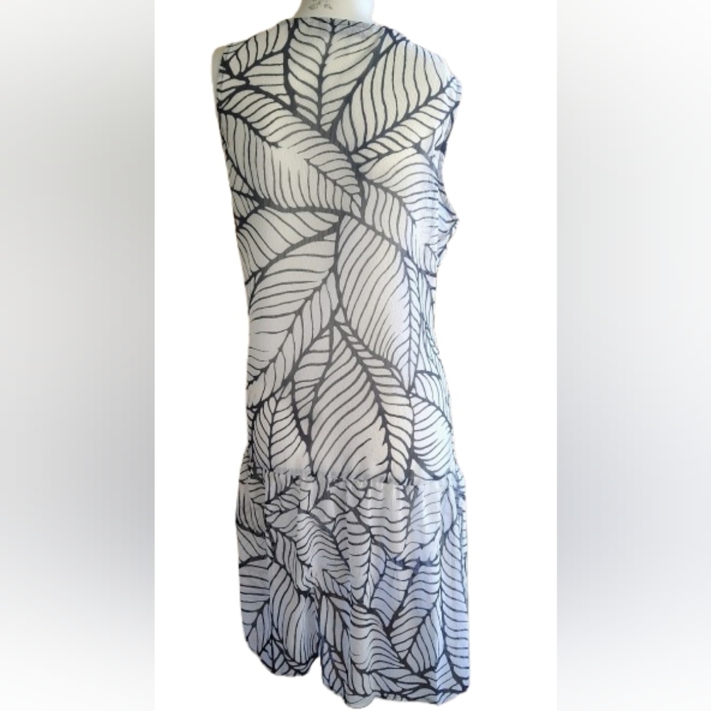 Apt. 9 Black and White Leaf-Print Sleeveless Mini Dress - Picture 5 of 7
